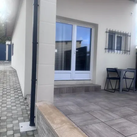 Daire Avec Terrasse Proche Gare Rer D